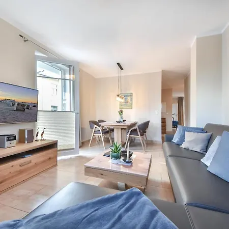 (73) Weiße Düne 1 *