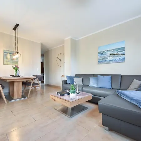 (73) Weiße Düne 1 *